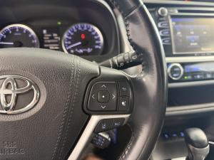 Miniature 25 Toyota Highlander LE 2018