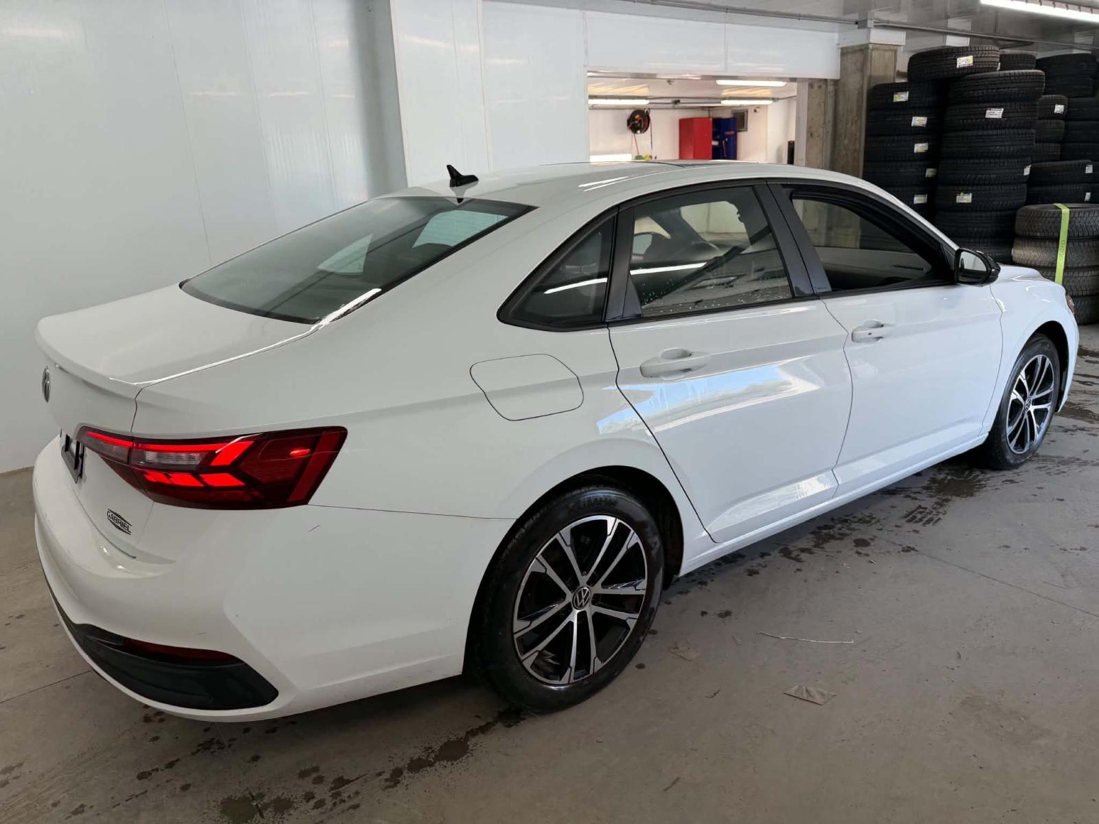 Volkswagen Jetta Comfortline 2022 — photo 6