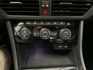 Miniature 15 Volkswagen Jetta Comfortline 2022