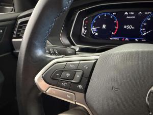 Miniature 19 Volkswagen Jetta Comfortline 2022