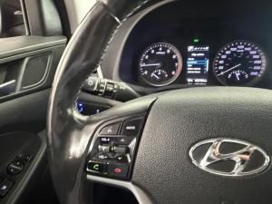 Miniature 26 Hyundai Tucson Limited 2017