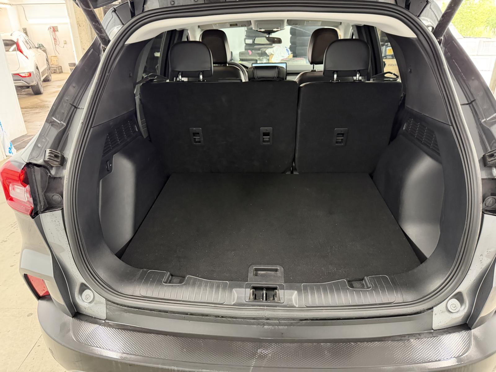 Ford Escape PHEV 2024 — photo 7