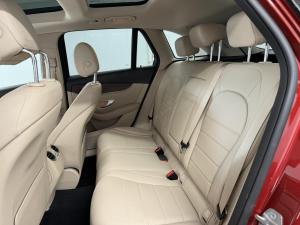 Thumbnail 17 Mercedes-Benz GLC-Class GLC300 2020
