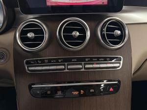 Thumbnail 22 Mercedes-Benz GLC-Class GLC300 2020