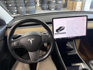 Thumbnail 15 Tesla Model 3 Standard Range 2019
