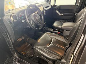 Miniature 9 Jeep Wrangler Unlimited Sahara 2017