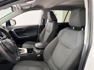 Miniature 10 Toyota Rav4 LE Hybrid 2022