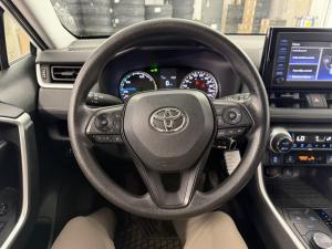 Miniature 17 Toyota Rav4 LE Hybrid 2022