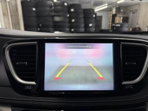 Miniature 21 Chrysler Pacifica Select PHEV 2024
