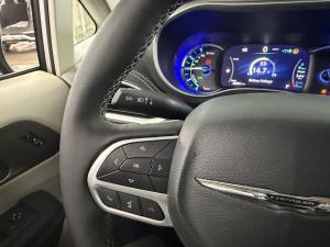 Miniature 25 Chrysler Pacifica Select PHEV 2024