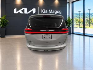 Miniature 5 Chrysler Pacifica Select PHEV 2024