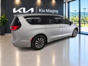 Miniature 6 Chrysler Pacifica Select PHEV 2024