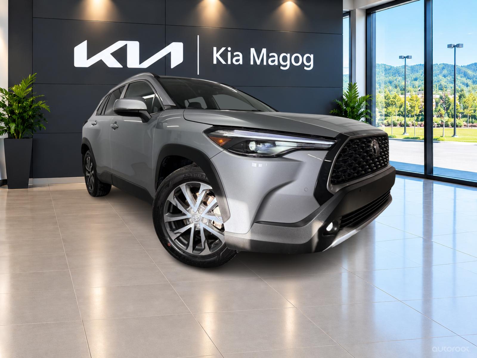 Toyota Corolla Cross XLE 2024