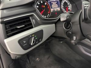 Miniature 13 Audi A4 Komfort 2018