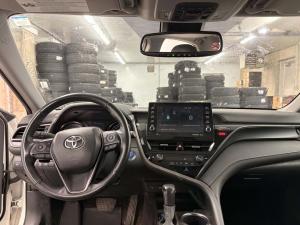 Miniature 19 Toyota Camry XLE Hyb 2024