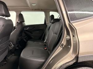 Miniature 15 Subaru Forester 2.5i Limited 2021