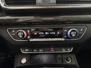 Miniature 22 Audi SQ5 Progressiv 2021