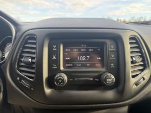 Miniature 16 Jeep Compass Sport 2018