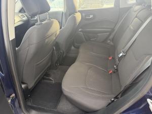 Miniature 13 Jeep Compass Sport 2018