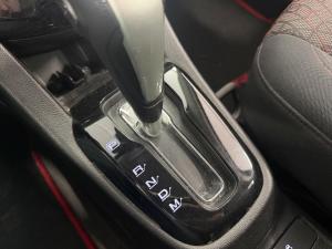 Miniature 19 Chevrolet Sonic LT 2018