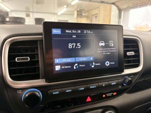 Miniature 17 Hyundai Venue Preferred 2025