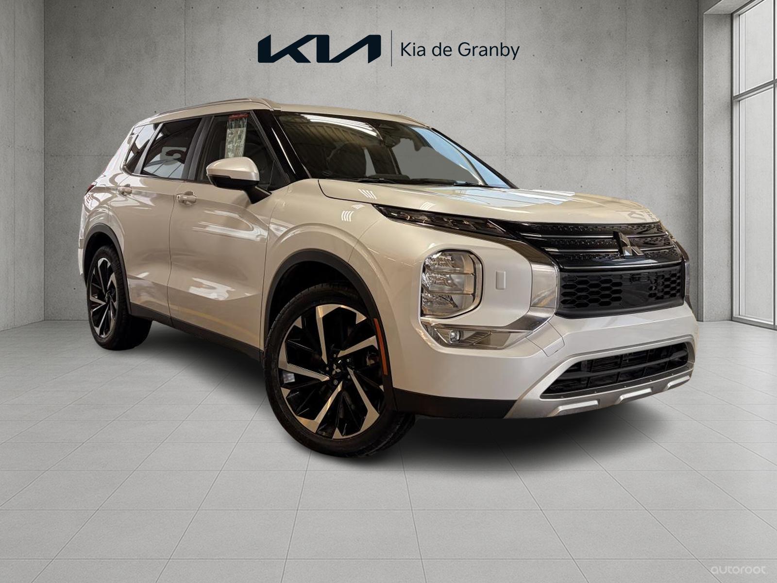 Mitsubishi Outlander SEL 2023