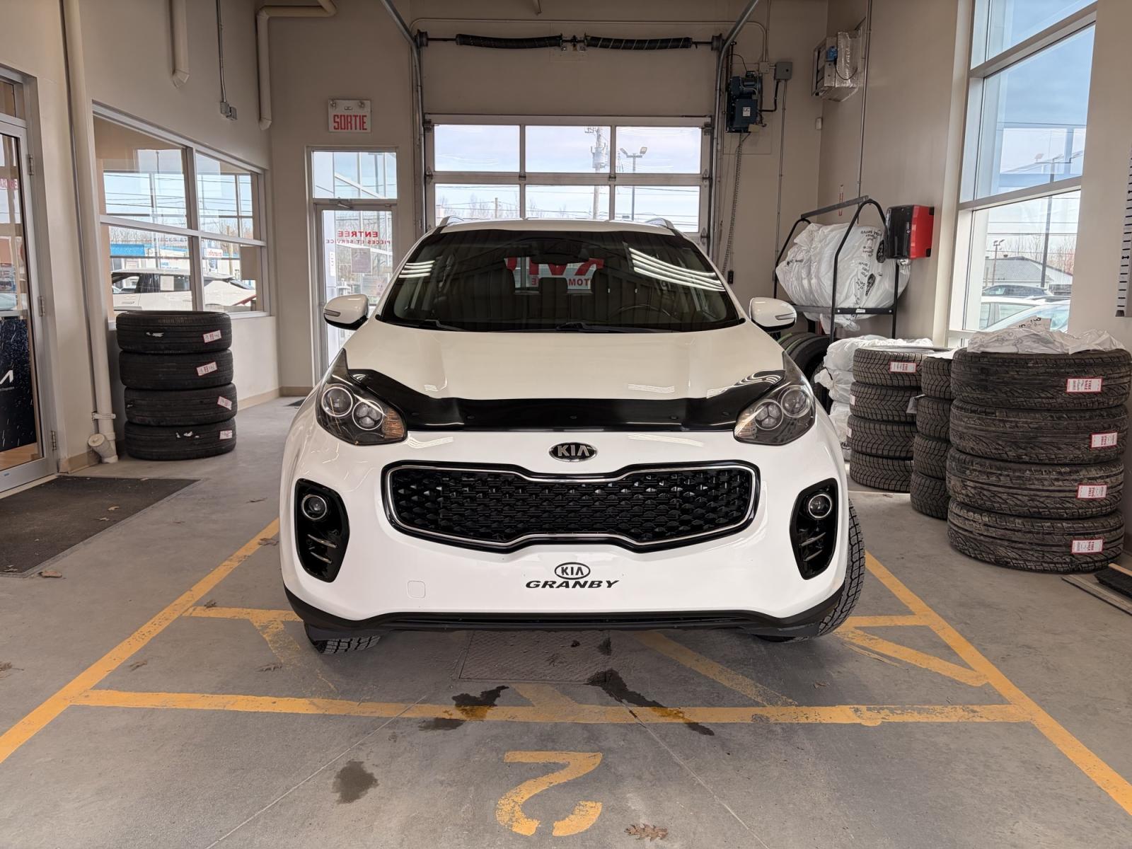 Image 2 Kia Sportage EX 2018