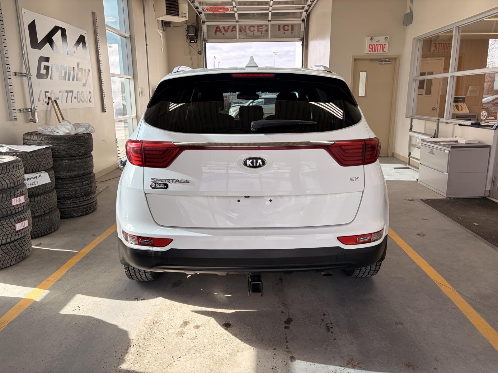 Image 5 Kia Sportage EX 2018
