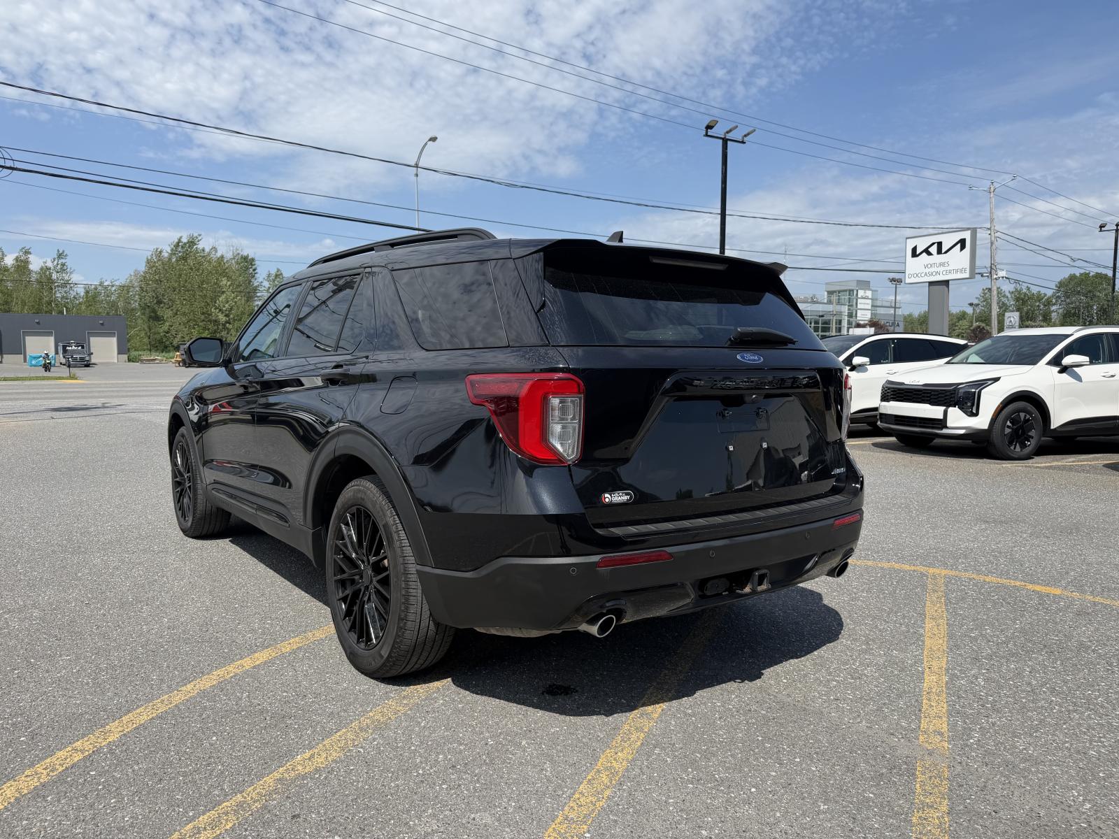 Ford Explorer ST Line 2023 — photo 6