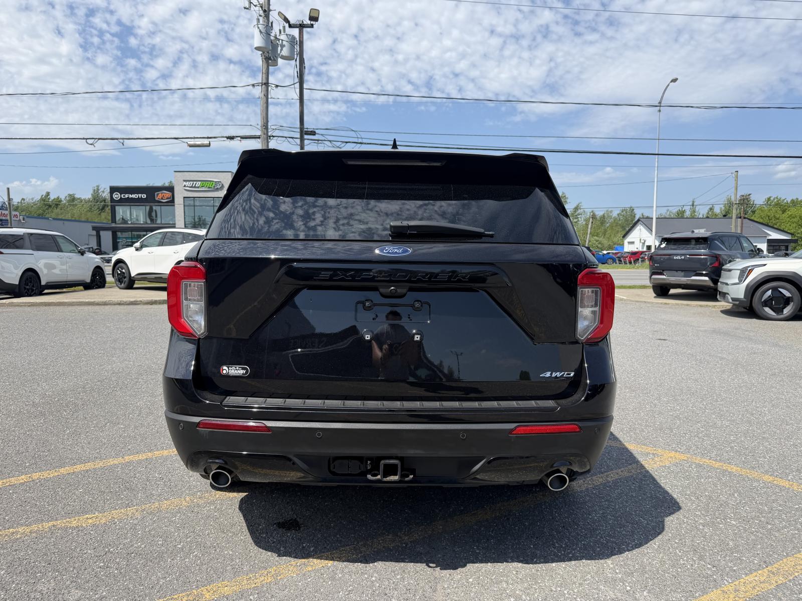 Ford Explorer ST Line 2023 — photo 5