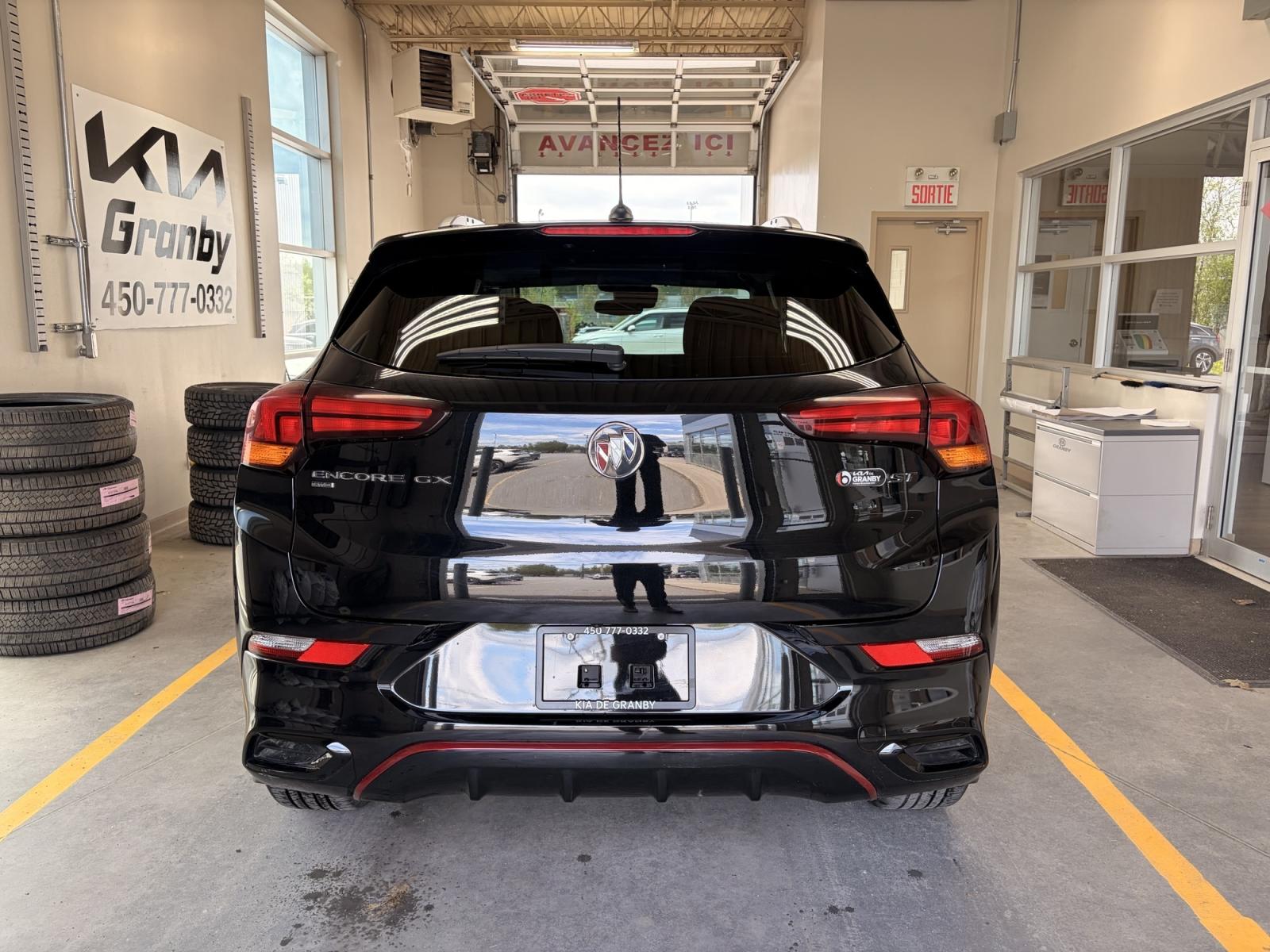 Buick Encore GX Select 2023 — photo 5