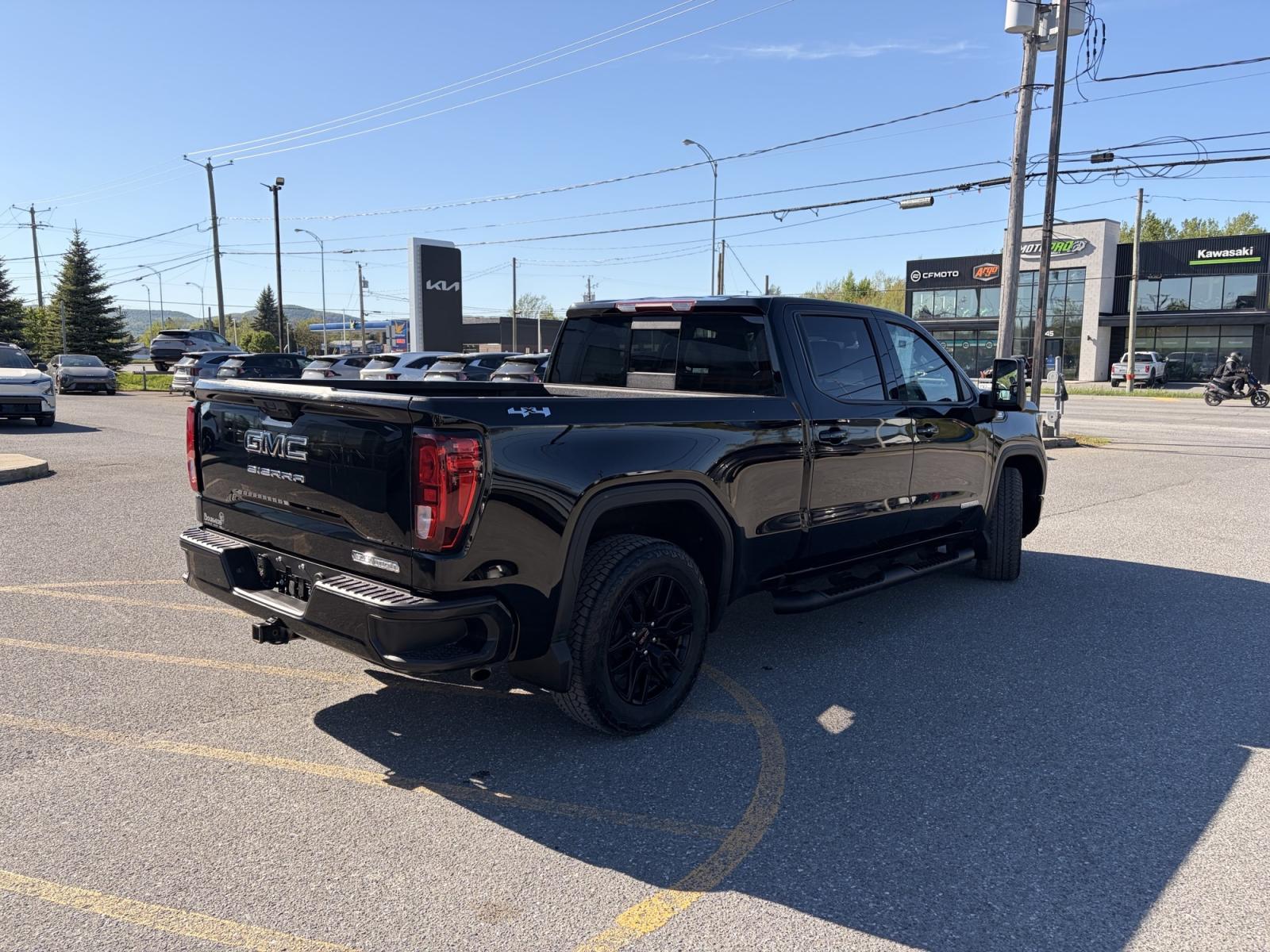GMC Sierra 1500 Elevation 2024 — photo 7