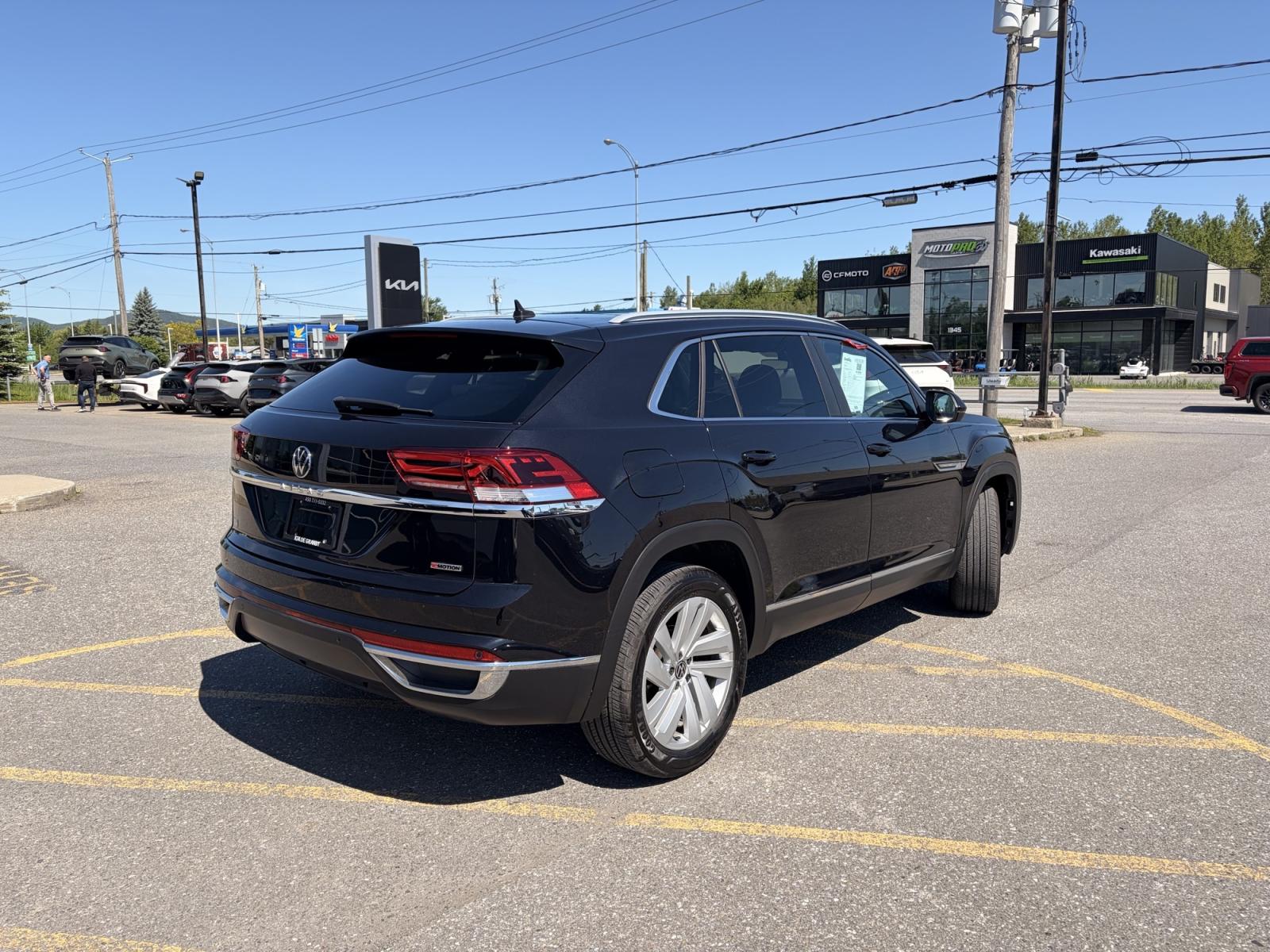 Volkswagen Atlas Cross Sport Highline 2021 — photo 6