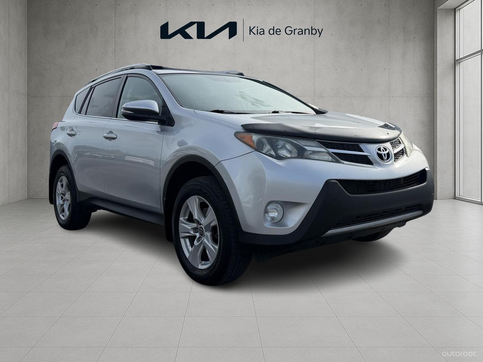Toyota Rav4 XLE 2015