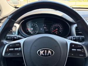 Miniature 16 Kia Sorento LX V6 2019