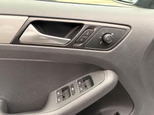 Miniature 11 Volkswagen Jetta Trendline + 2017