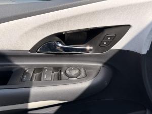 Miniature 12 Chevrolet Bolt EV LT 2017