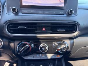 Miniature 18 Hyundai Kona Preferred 2022