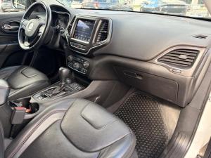 Miniature 8 Jeep Cherokee Trailhawk 4x4 2020