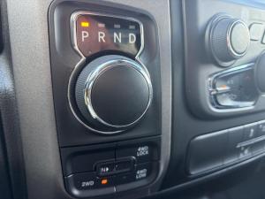 Miniature 13 RAM 1500 Classic Tradesman 2022