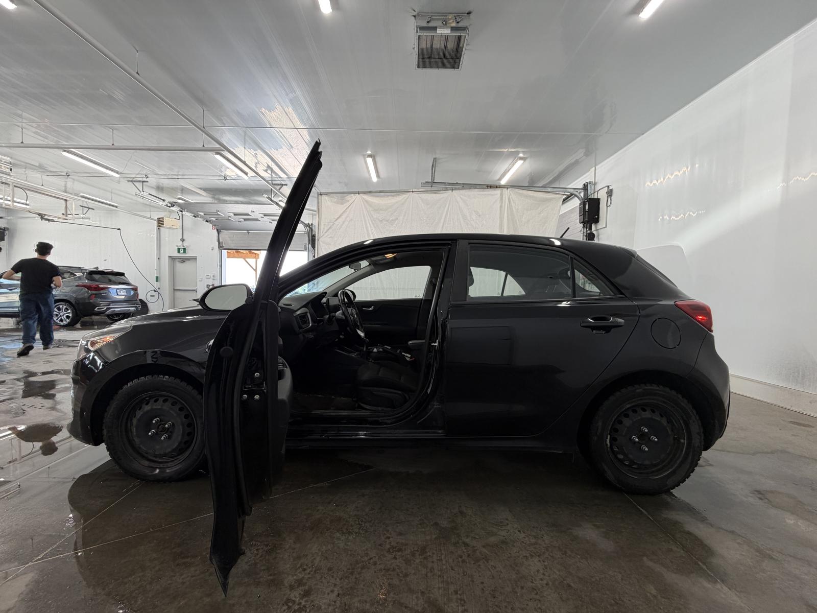 Kia Rio LX Plus 2021 — photo 3