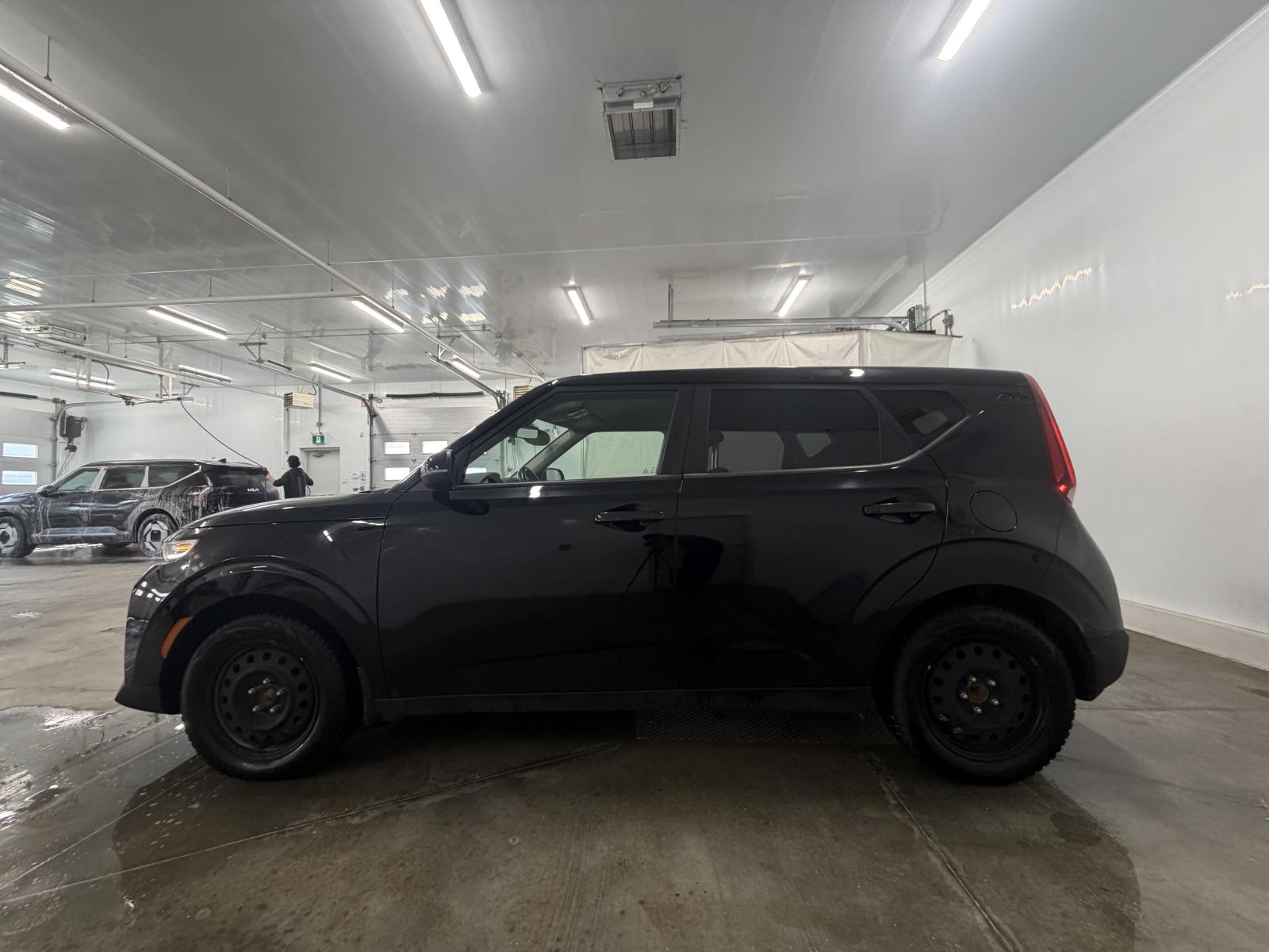 Kia Soul EX 2022 — photo 2