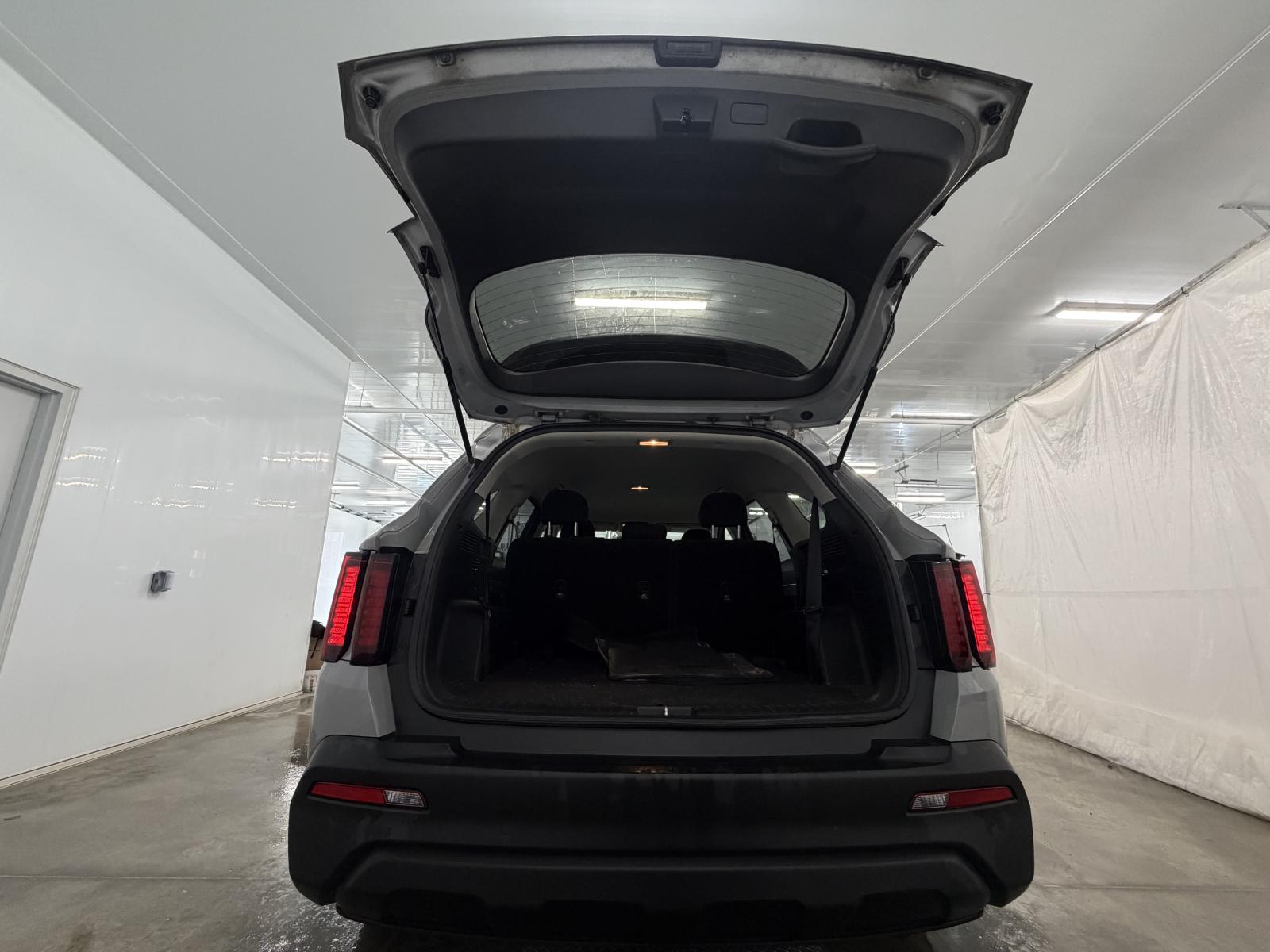 Kia Sorento LX Premium 2022 — photo 6