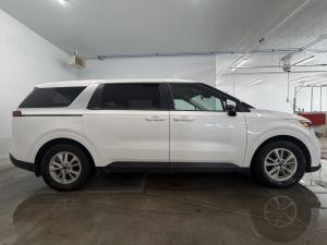 Miniature 8 Kia Carnival LX 2024
