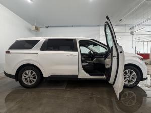Miniature 9 Kia Carnival LX 2024