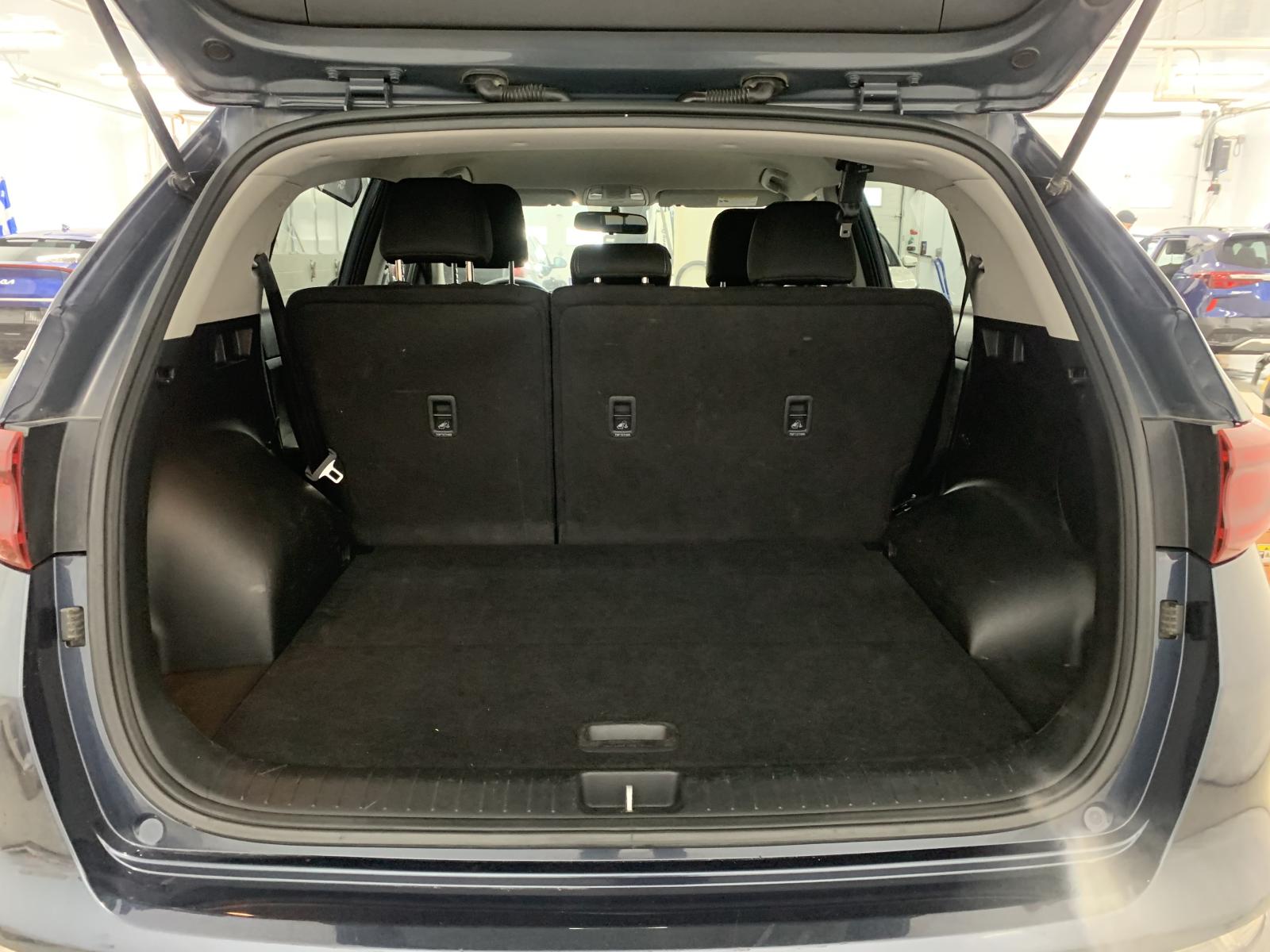 Kia Sportage LX 2022 — photo 7