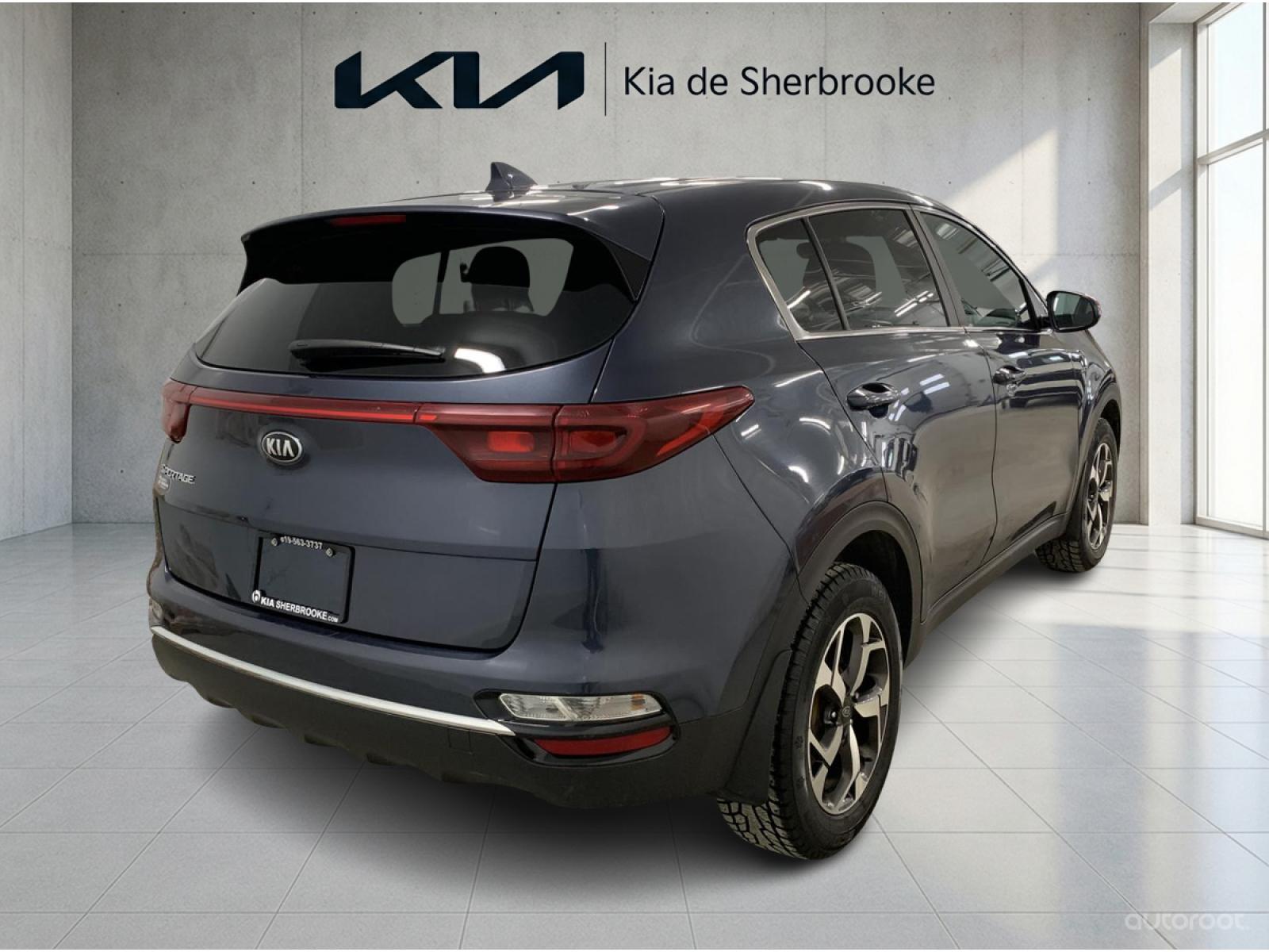 Kia Sportage LX 2022 — photo 4