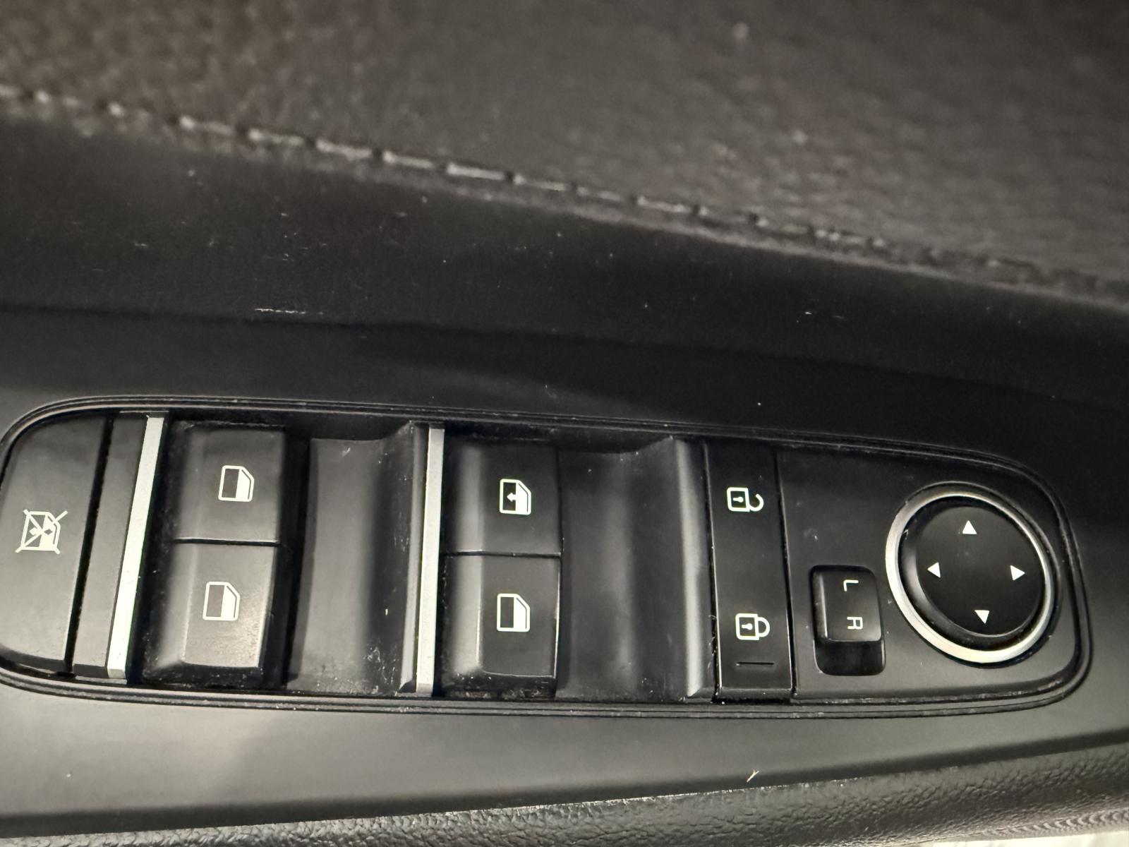 Image 10 Kia Forte EX 2020