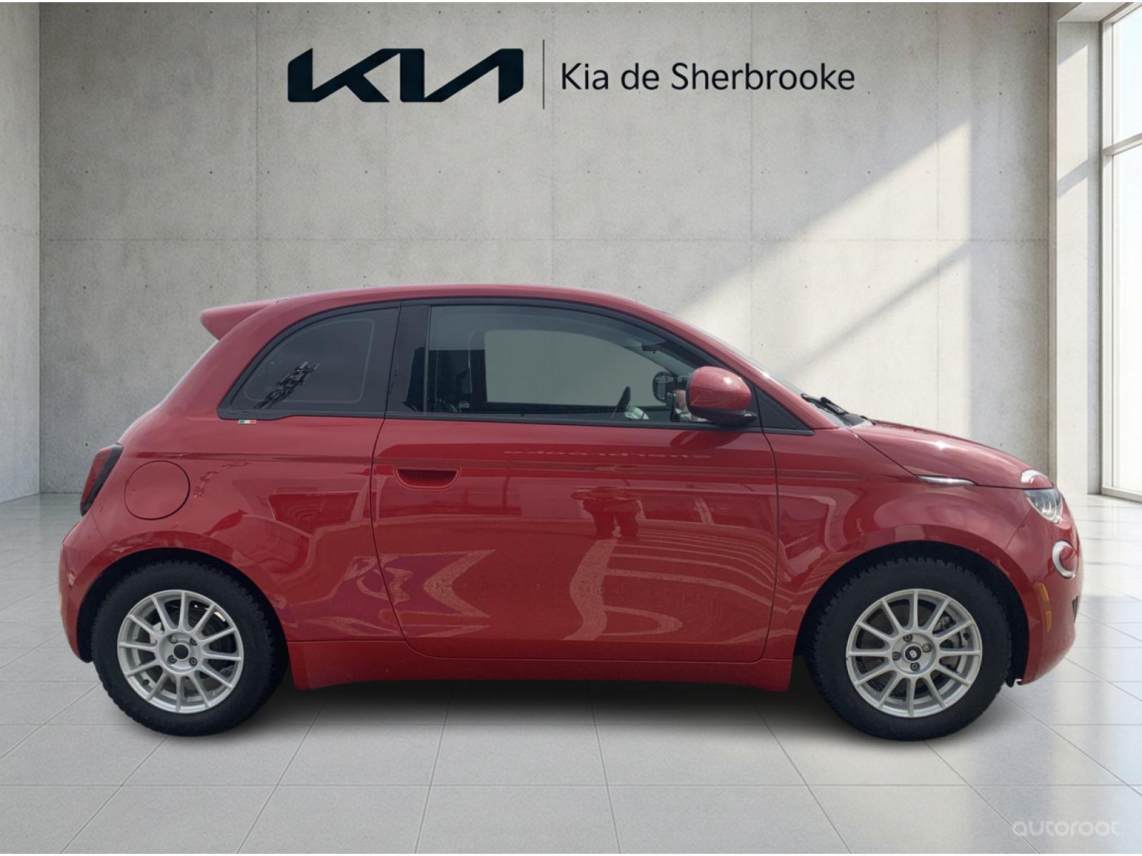 Image 4 Fiat 500E Base 2024