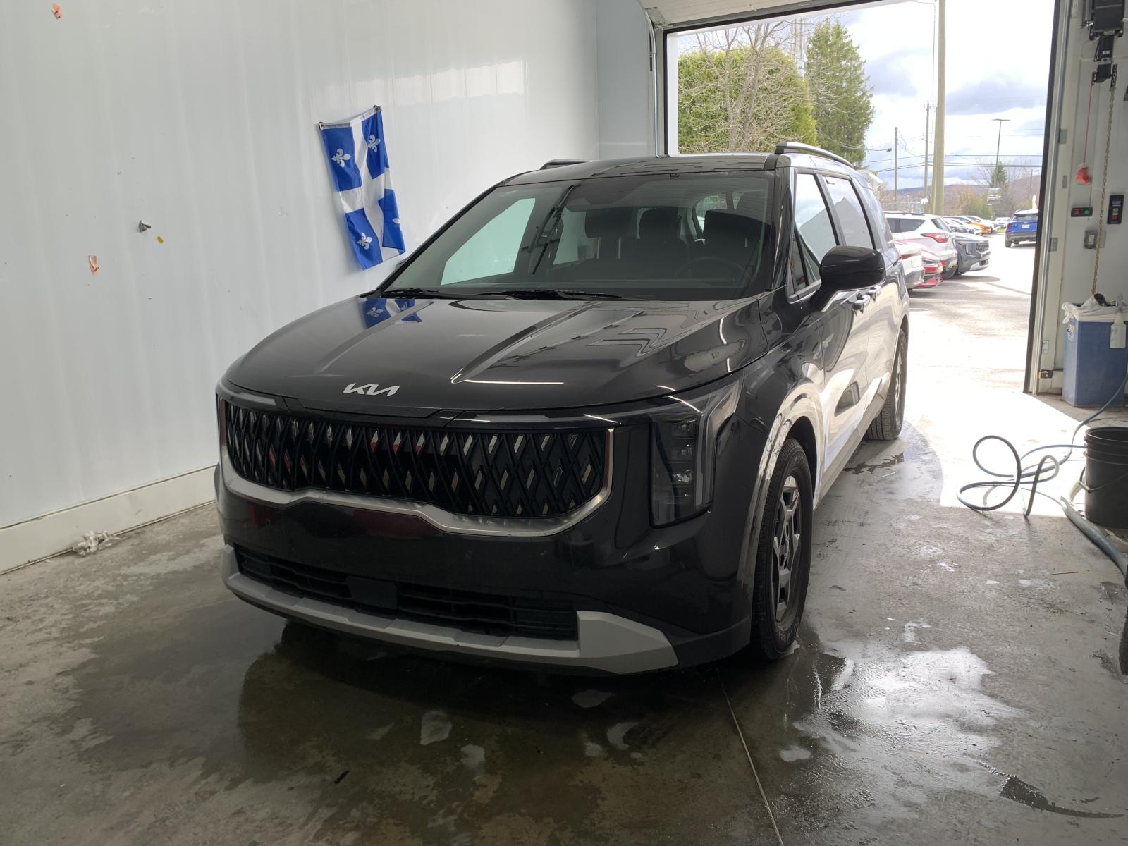 Kia Carnival LX+ 2025